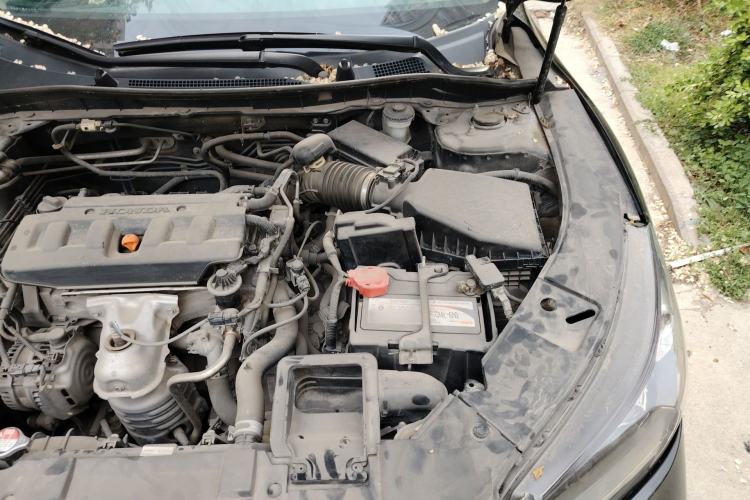 Used Honda Accord 2015 2.0L LX Comfort Edition Engine Bay Left