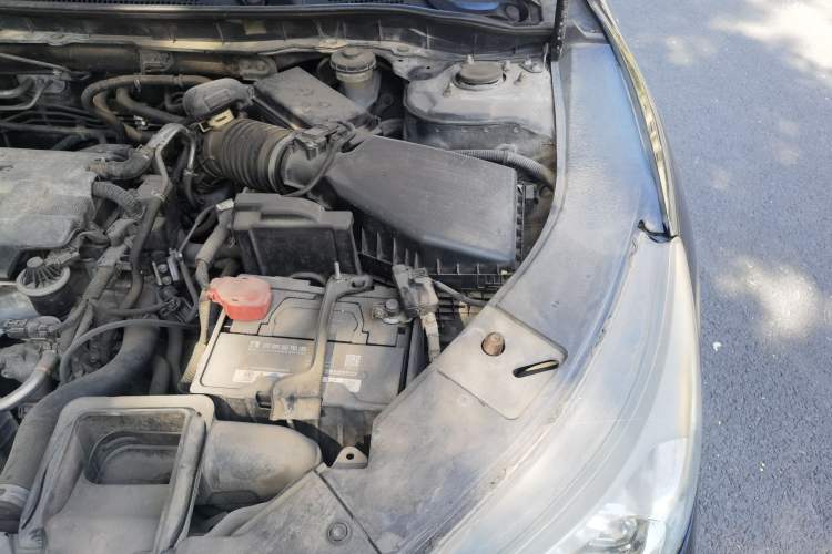 Used Honda Accord 2015 2.0L LX Comfort Edition Engine Bay Left