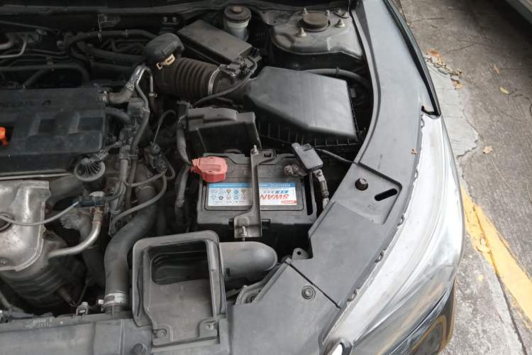 Used Honda Accord 2015 2.0L LX Comfort Edition Engine Bay Left