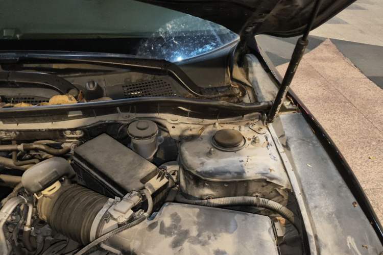 Used Honda Accord 2015 2.0L EX Luxury Edition Engine Bay Left