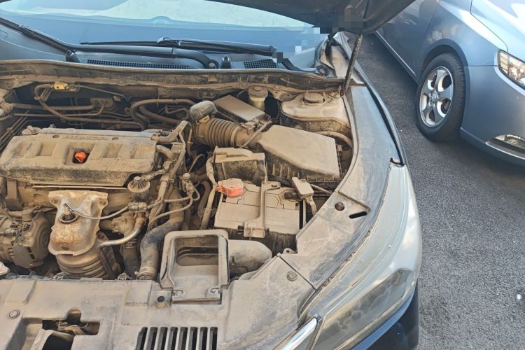Used Honda Accord 2015 2.0L LX Comfort Edition Engine Bay Left