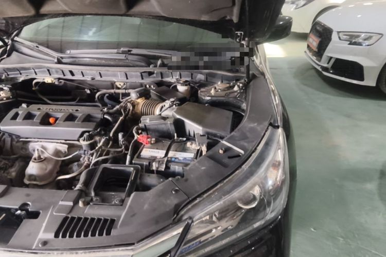 Used Honda Accord 2015 2.0L LX Comfort Edition Engine Bay Left