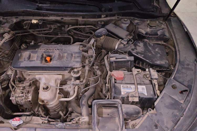 Used Honda Accord 2015 2.0L LX Comfort Edition Engine Bay Left