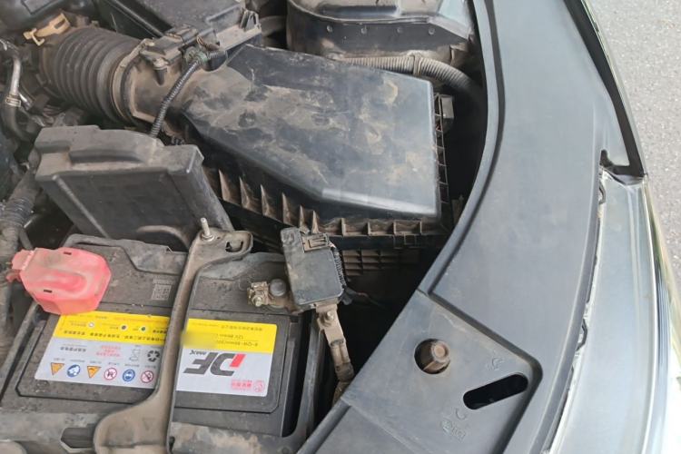 Used Honda Accord 2015 2.0L LXS Elite Edition Engine Bay Left