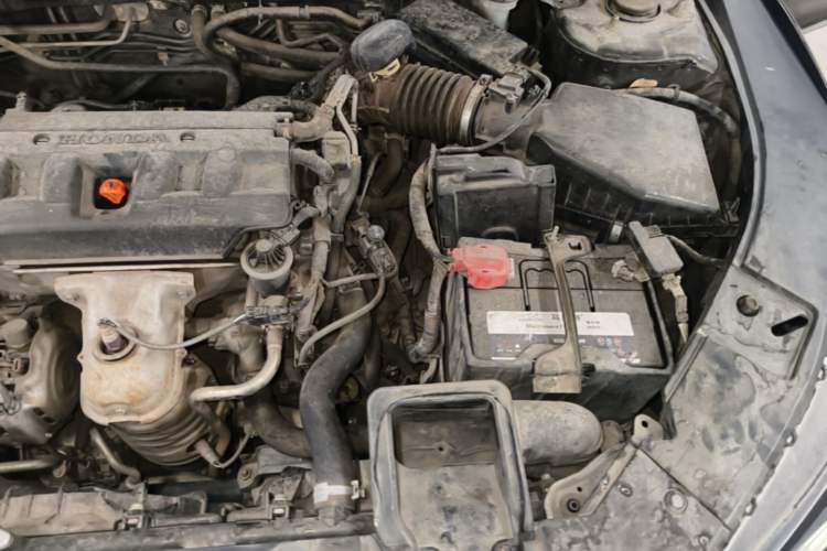 Used Honda Accord 2015 2.0L LX Comfort Edition Engine Bay Left