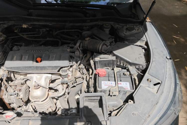 Used Honda Accord 2015 2.0L LXS Elite Edition Engine Bay Left