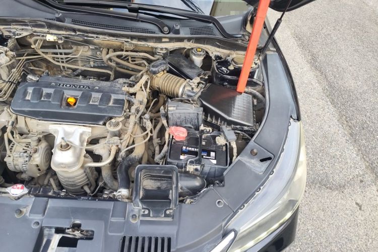 Used Honda Accord 2015 2.0L LX Comfort Edition Engine Bay Left