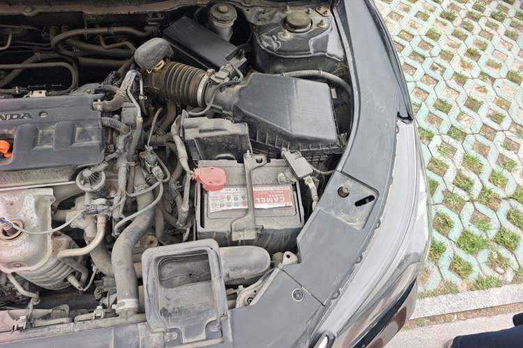 Used Honda Accord 2015 2.0L LXS Elite Edition Engine Bay Left