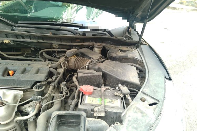 Used Honda Accord 2015 2.0L LXS Elite Edition Engine Bay Left