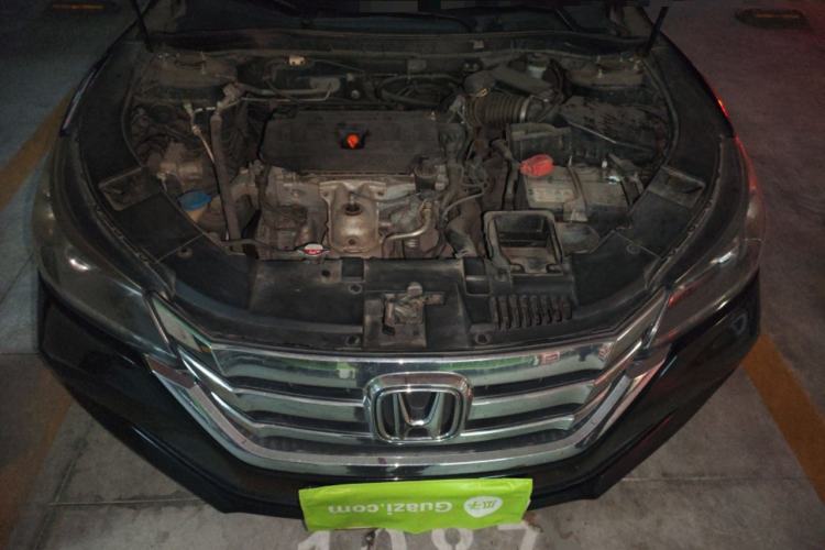 Used Honda Accord 2015 2.0L LX Comfort Edition Engine Bay