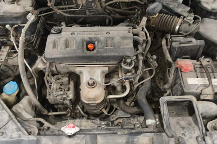 Used Honda Accord 2015 2.0L LX Comfort Edition Engine Bay