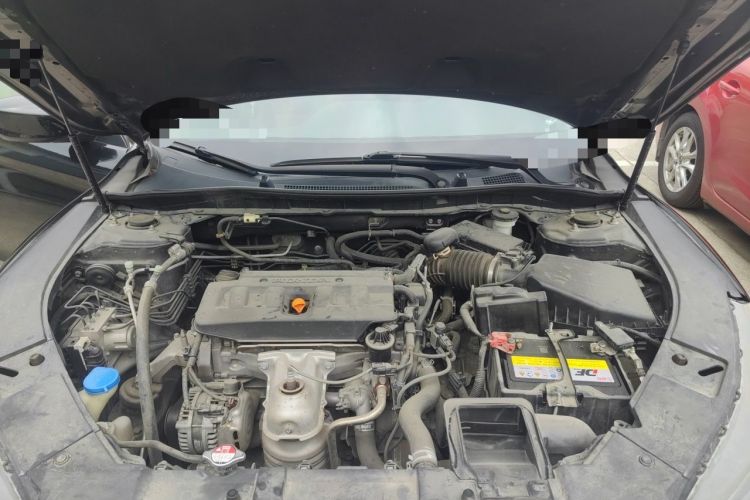 Used Honda Accord 2015 2.0L LX Comfort Edition Engine Bay