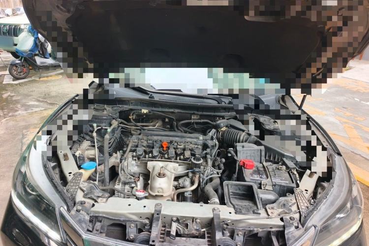 Used Honda Accord 2015 2.0L LXS Elite Edition Engine Bay