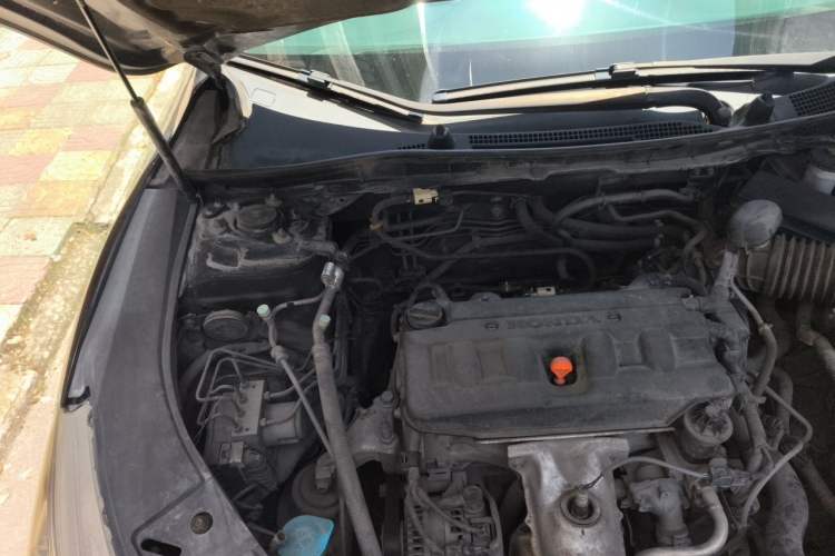 Used Honda Accord 2015 2.0L LX Comfort Edition Engine Bay Right