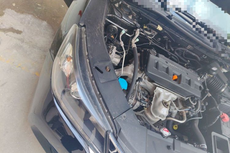Used Honda Accord 2015 2.0L LX Comfort Edition Engine Bay Right