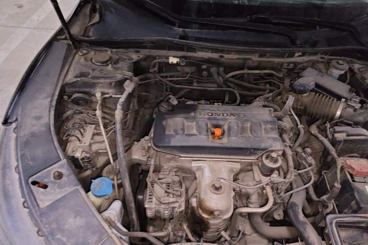Used Honda Accord 2015 2.0L LX Comfort Edition Engine Bay Right