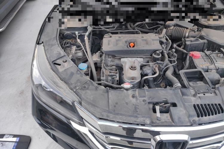 Used Honda Accord 2015 2.0L LX Comfort Edition Engine Bay Right