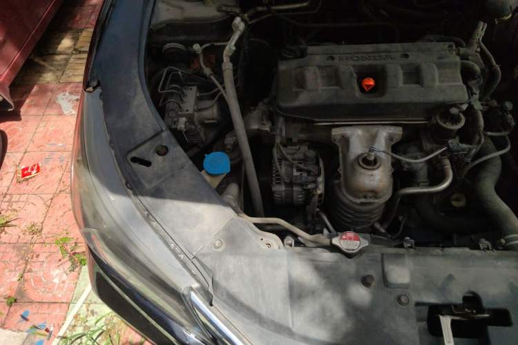 Used Honda Accord 2015 2.0L LX Comfort Edition Engine Bay Right