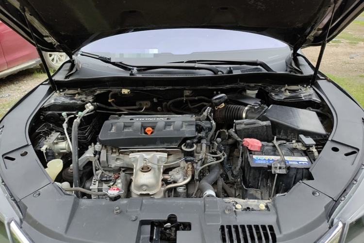 Used Honda Accord 2015 2.0L LX Comfort Edition Engine Bay