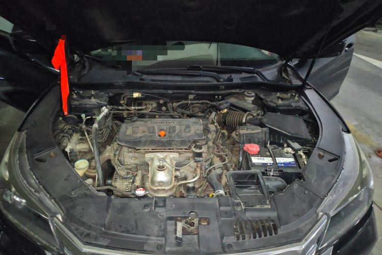 Used Honda Accord 2015 2.0L LXS Elite Edition Engine Bay