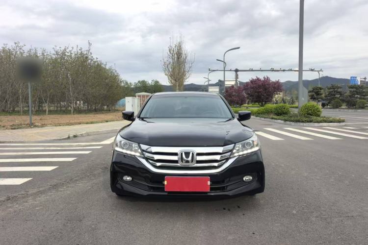 Used Honda Accord 2015 2.0L LX Comfort Edition Exterior 1