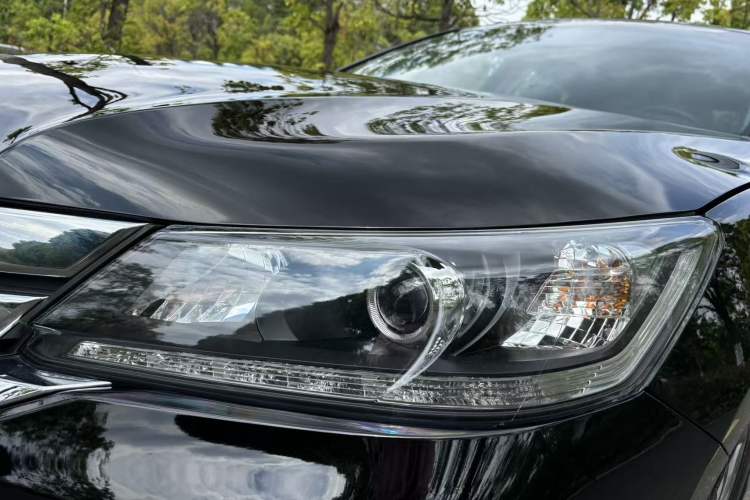 Used Honda Accord 2015 2.0L LXS Elite Edition Exterior 10