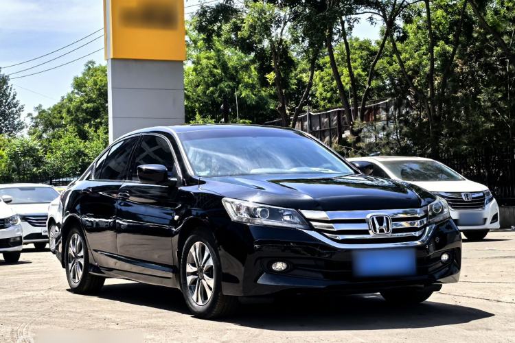 Used Honda Accord 2015 2.0L LX Comfort Edition Exterior 2