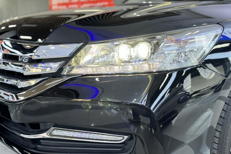 Used Honda Accord 2015 3.0L VTI Prestige Edition Exterior 2