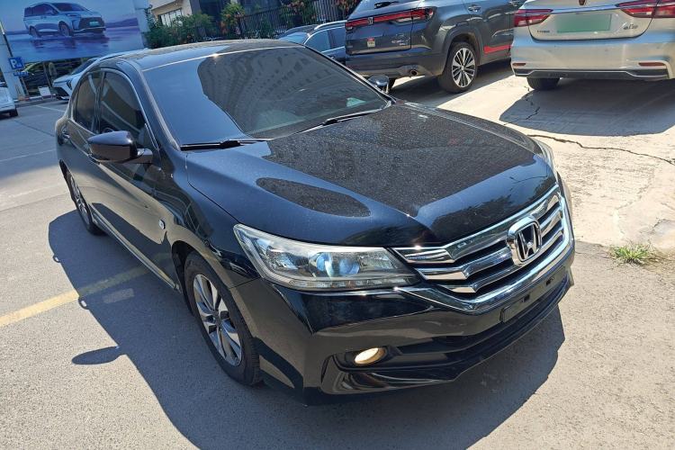 Used Honda Accord 2015 2.0L LX Comfort Edition Exterior 2