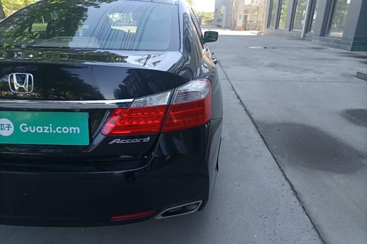 Used Honda Accord 2015 2.0L LX Comfort Edition Exterior 3