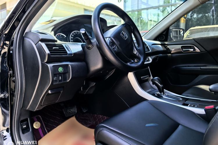 Used Honda Accord 2015 2.0L LX Comfort Edition Exterior 3