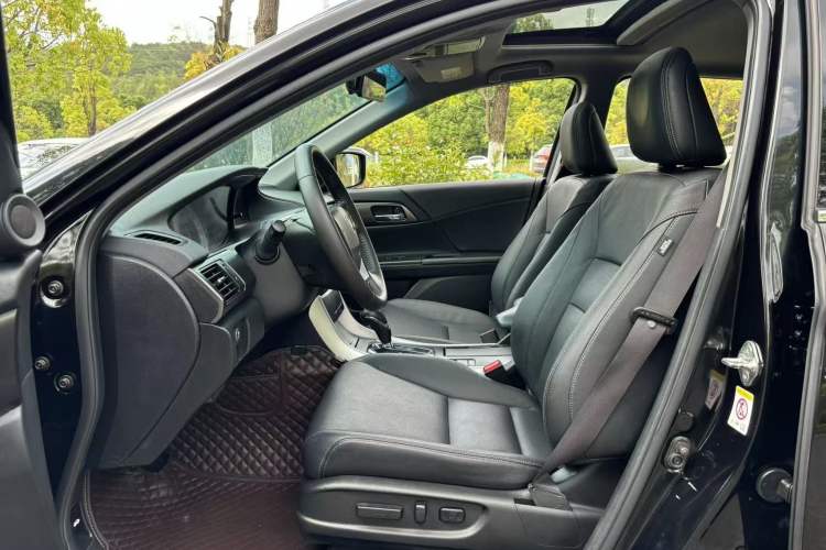 Used Honda Accord 2015 2.0L LXS Elite Edition Exterior 3
