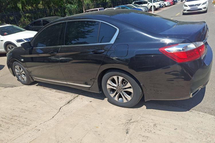 Used Honda Accord 2015 2.0L LX Comfort Edition Exterior 3
