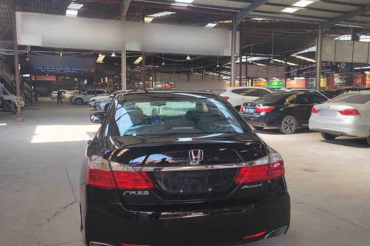 Used Honda Accord 2015 2.0L LX Comfort Edition Exterior 4
