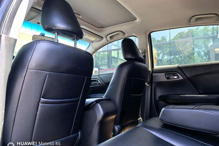 Used Honda Accord 2015 2.0L LX Comfort Edition Exterior 4