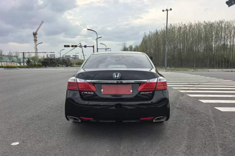 Used Honda Accord 2015 2.0L LX Comfort Edition Exterior 4