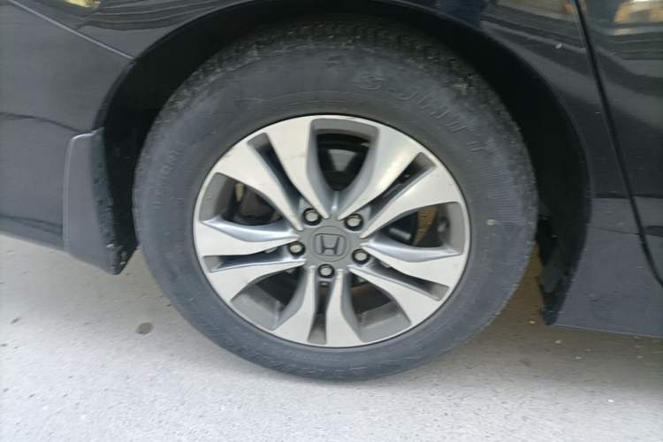 Used Honda Accord 2015 2.0L LX Comfort Edition Exterior 5