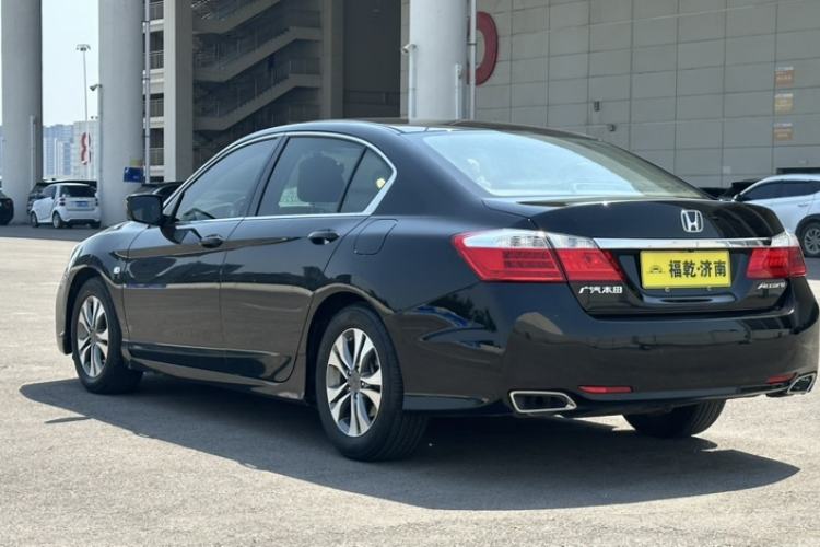 Used Honda Accord 2015 2.0L LXS Elite Edition Exterior 5