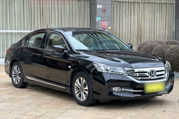 Used Honda Accord 2015 2.0L LX Comfort Edition Exterior 5