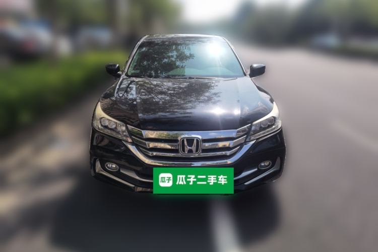 Used Honda Accord 2015 2.0L LX Comfort Edition Front