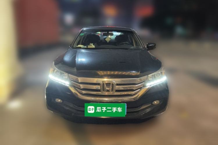 Used Honda Accord 2015 2.0L EX Luxury Edition Front