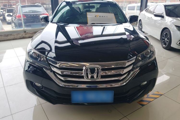 Used Honda Accord 2015 2.0L LX Comfort Edition Front