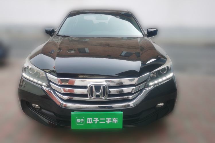 Used Honda Accord 2015 2.0L LX Comfort Edition Front