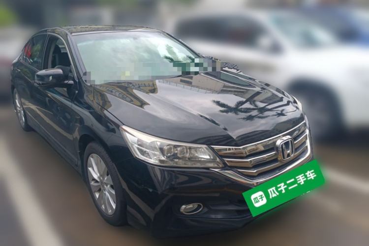 Used Honda Accord 2015 2.4L EX Luxury Edition Front Right 45 Deg