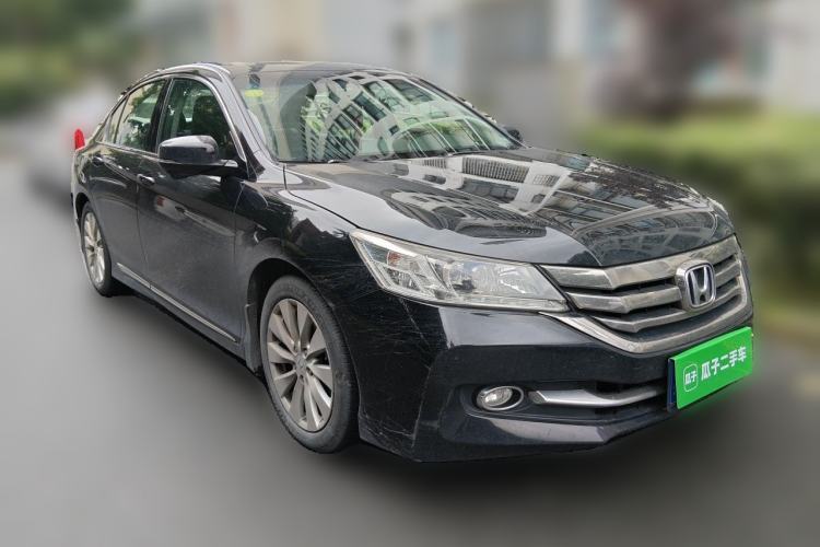 Used Honda Accord 2015 2.4L EX Luxury Edition Front Right 45 Deg
