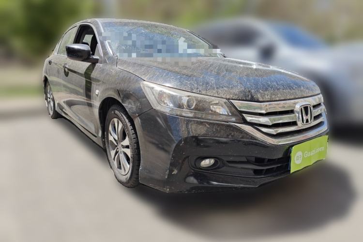 Used Honda Accord 2015 2.0L LXS Elite Edition Front Right 45 Deg