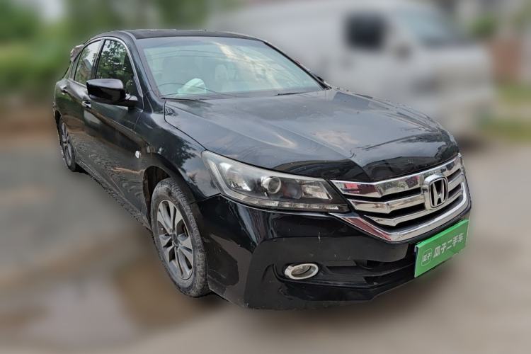 Used Honda Accord 2015 2.0L LX Comfort Edition Front Right 45 Deg