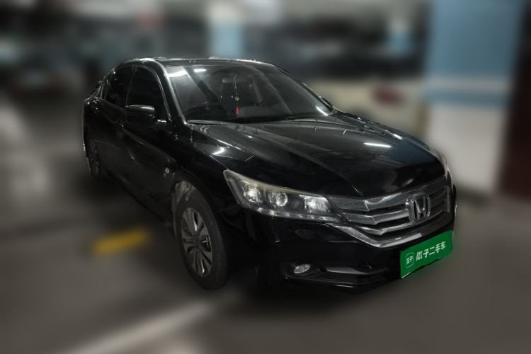Used Honda Accord 2015 2.0L LX Comfort Edition Front Right 45 Deg