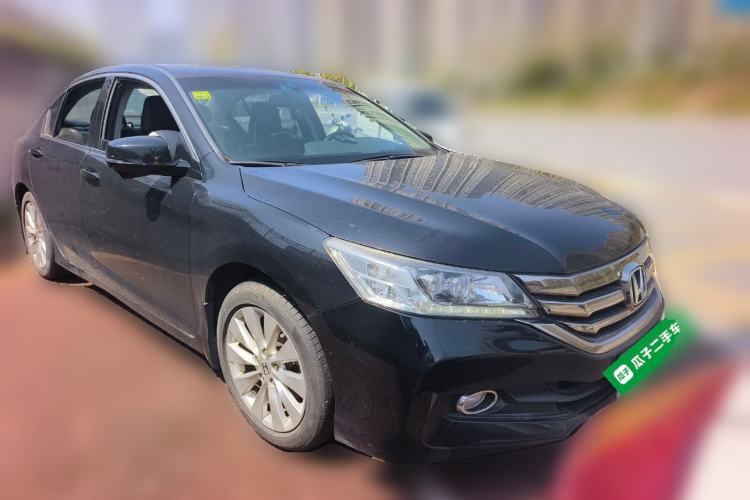 Used Honda Accord 2015 2.4L EX Luxury Edition Front Right 45 Deg