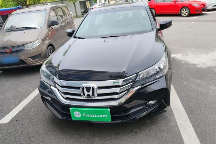Used Honda Accord 2015 2.0L LX Comfort Edition Front